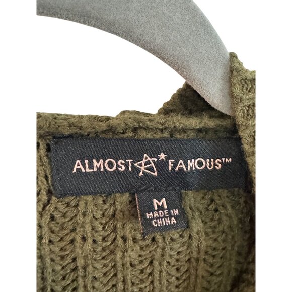 Almost Famous Hooded Cable Knit Sweater Women M Olive Green Acrylic Pullover Top - Picture 5 of 6